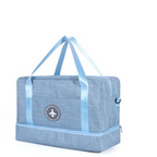 ¡Organiza tus viajes con estilo con nuestra bolsa de viaje con separación de ropa seca y húmeda! 🧳💼 