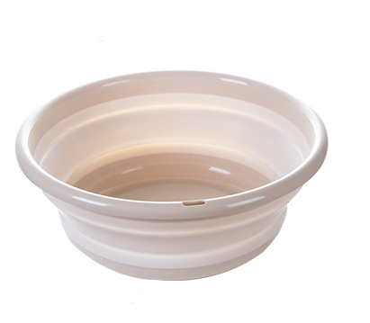 Make Your Travels Easier with Our Portable Outdoor Travel Folding Water Basin! 🌄🌊