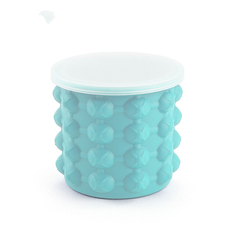 Introducing the Silicone Ice Maker Quick Cold Ice Bucket - Your Ultimate Solution for Chilled Drinks! 🍹🧊