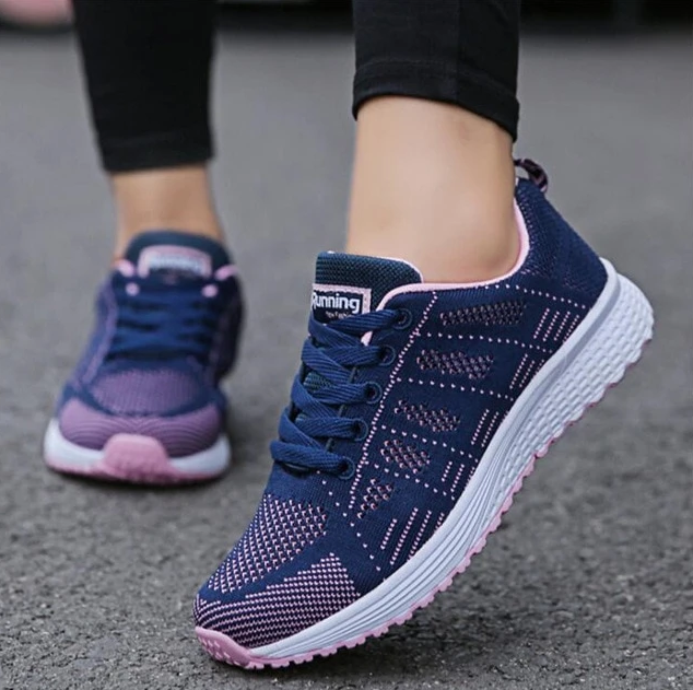 ¡Entra en comodidad y estilo con nuestras Zapatillas Deportivas para Mujer! 👟🌟 
