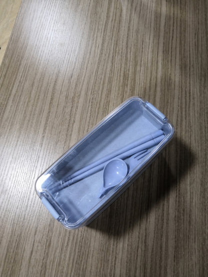 Presentamos nuestra lonchera ligera separada para horno de microondas: ¡su compañera perfecta para comidas saludables mientras viaja! 🍱🌟