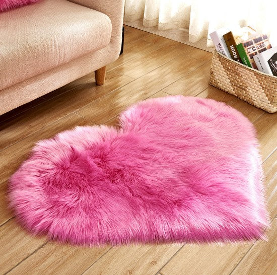 Plush Heart Shaped Carpet Non-Slip For Home Decor