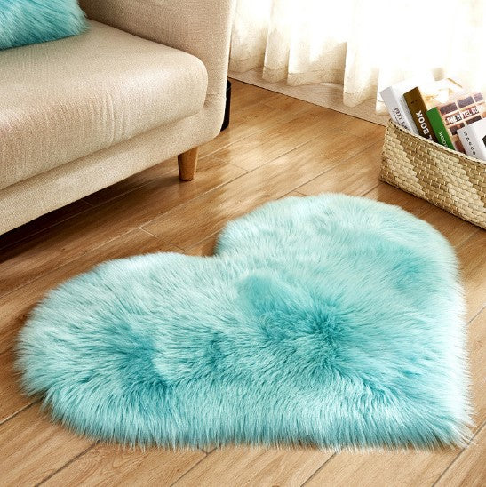 Plush Heart Shaped Carpet Non-Slip For Home Decor
