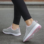 ¡Entra en comodidad y estilo con nuestras Zapatillas Deportivas para Mujer! 👟🌟 