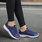 ¡Entra en comodidad y estilo con nuestras Zapatillas Deportivas para Mujer! 👟🌟 