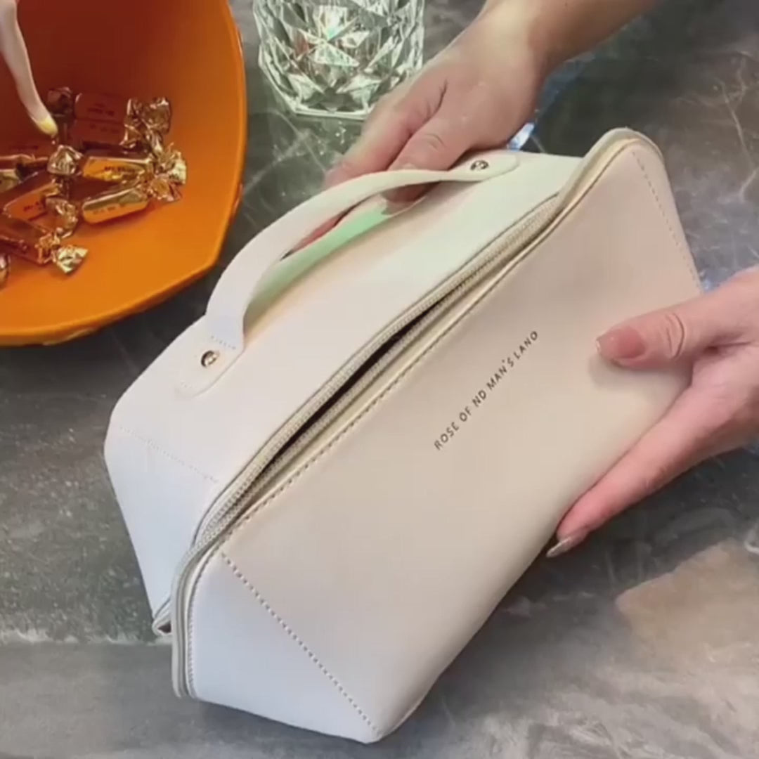¡Experimenta comodidad y elegancia con nuestra bolsa de cosméticos de viaje multifunción de gran capacidad! ✨👜