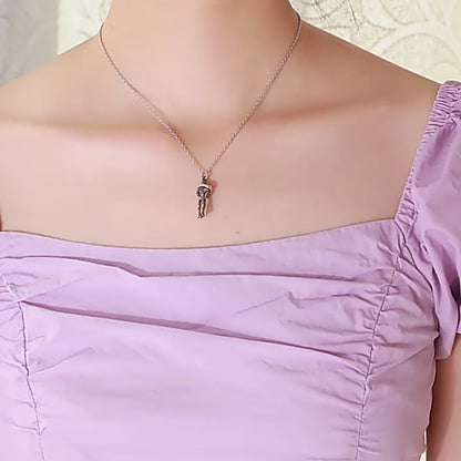 Love Hug Necklace Unisex Men Women 💕💍
